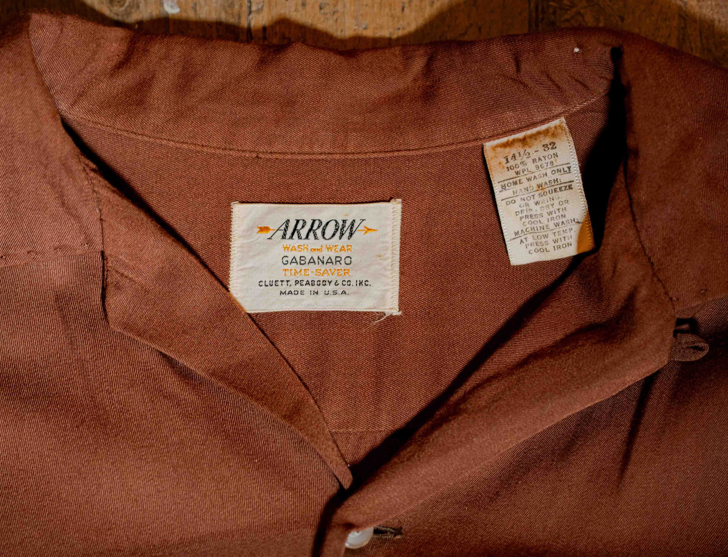 Vintage 1960’s Arrow Rayon Loop Collar Shirt Size 14.5