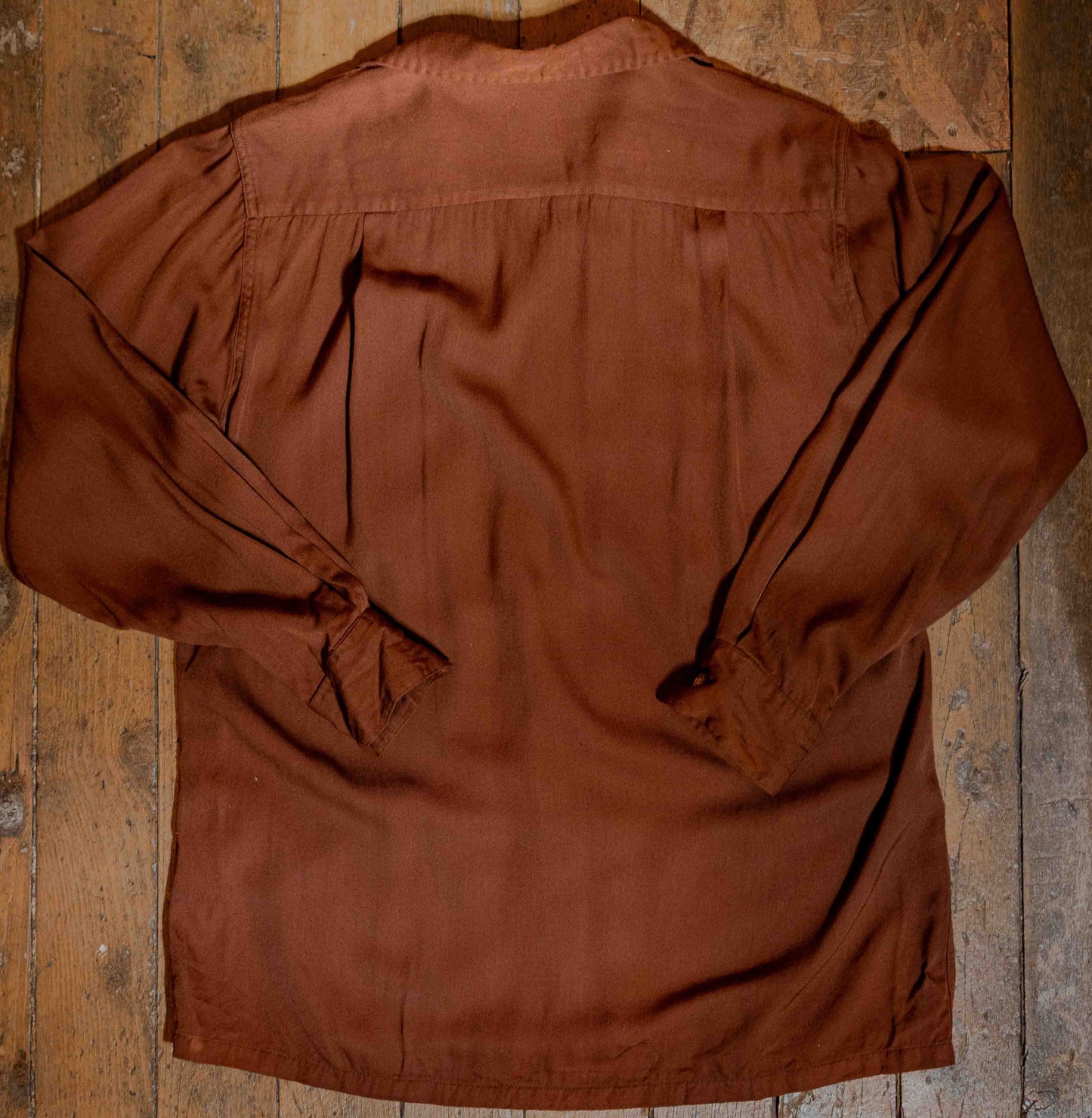Vintage 1960’s Arrow Rayon Loop Collar Shirt Size 14.5