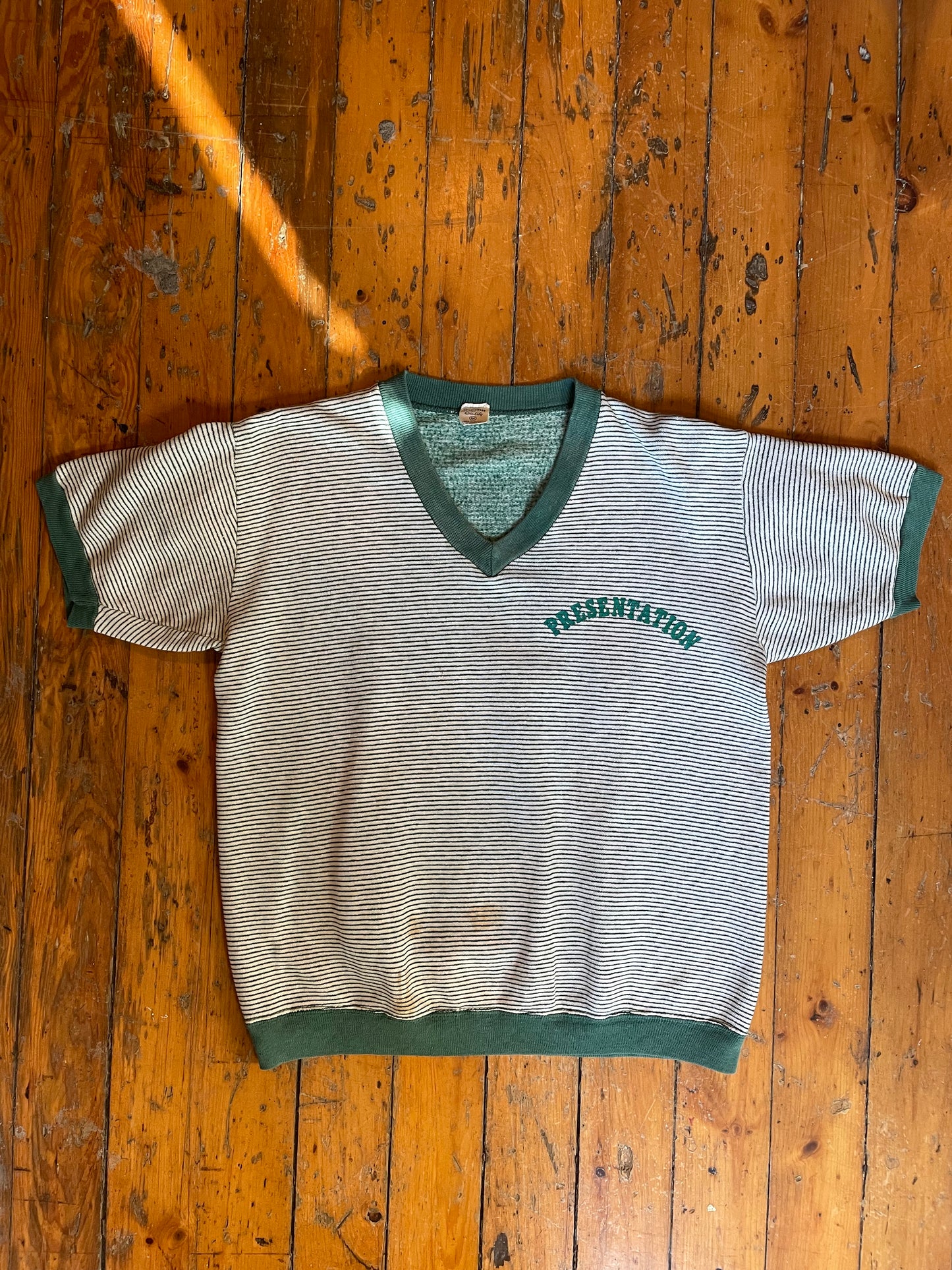 1960’s pullover v neck striped sweatshirt