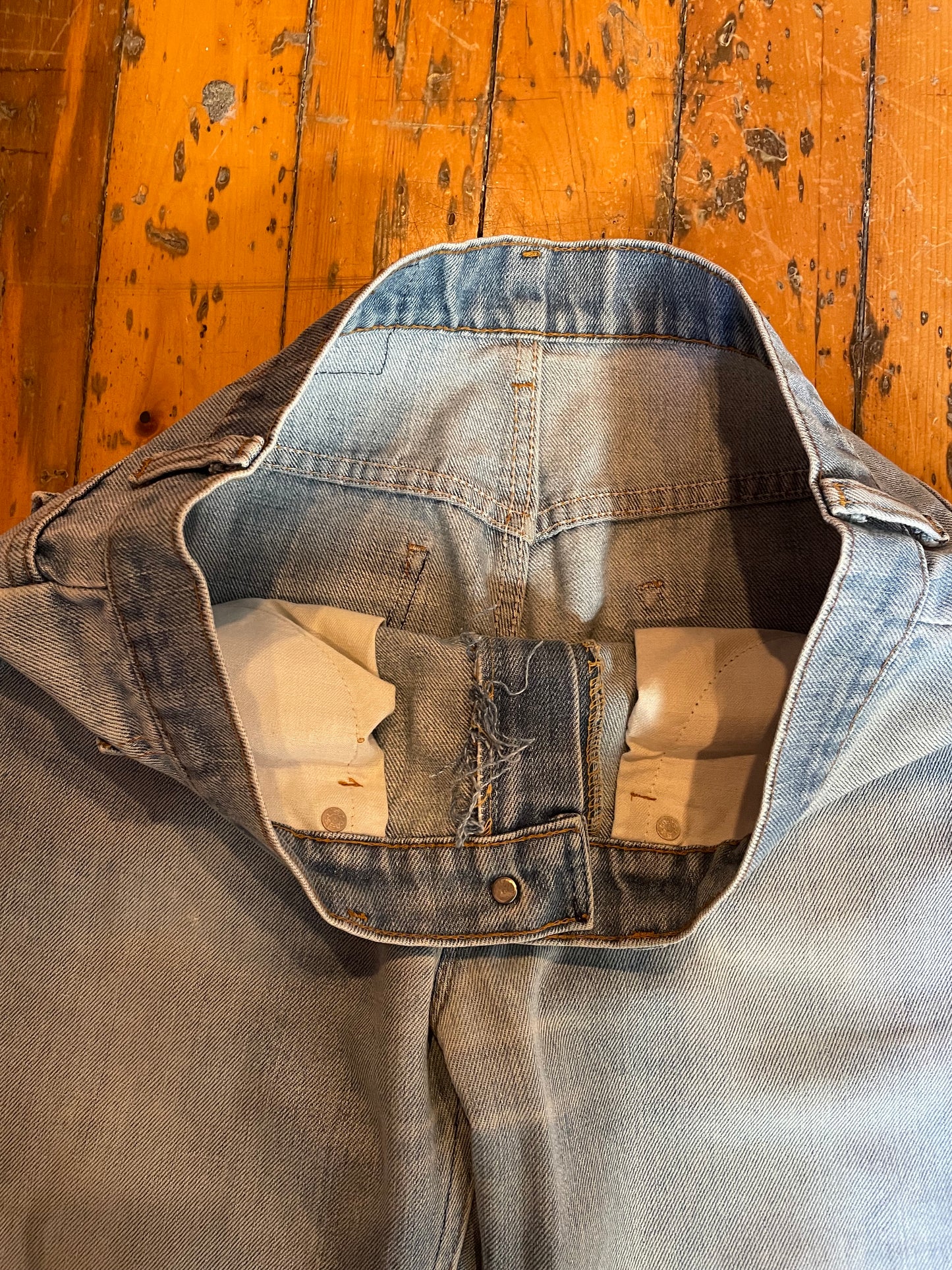 Vintage 1970s levi’s 545 denim jeans