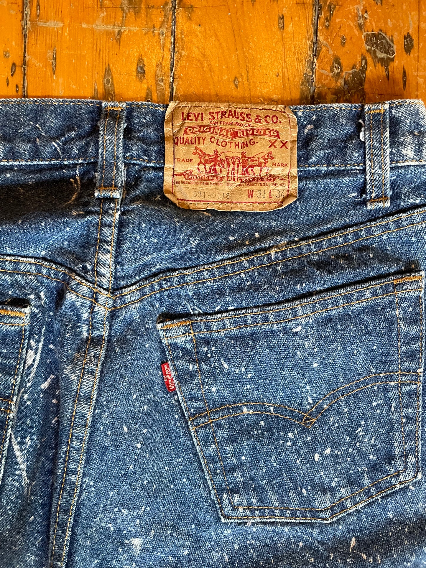 Vintage 1990s galactic wash levi’s 501 denim jeans